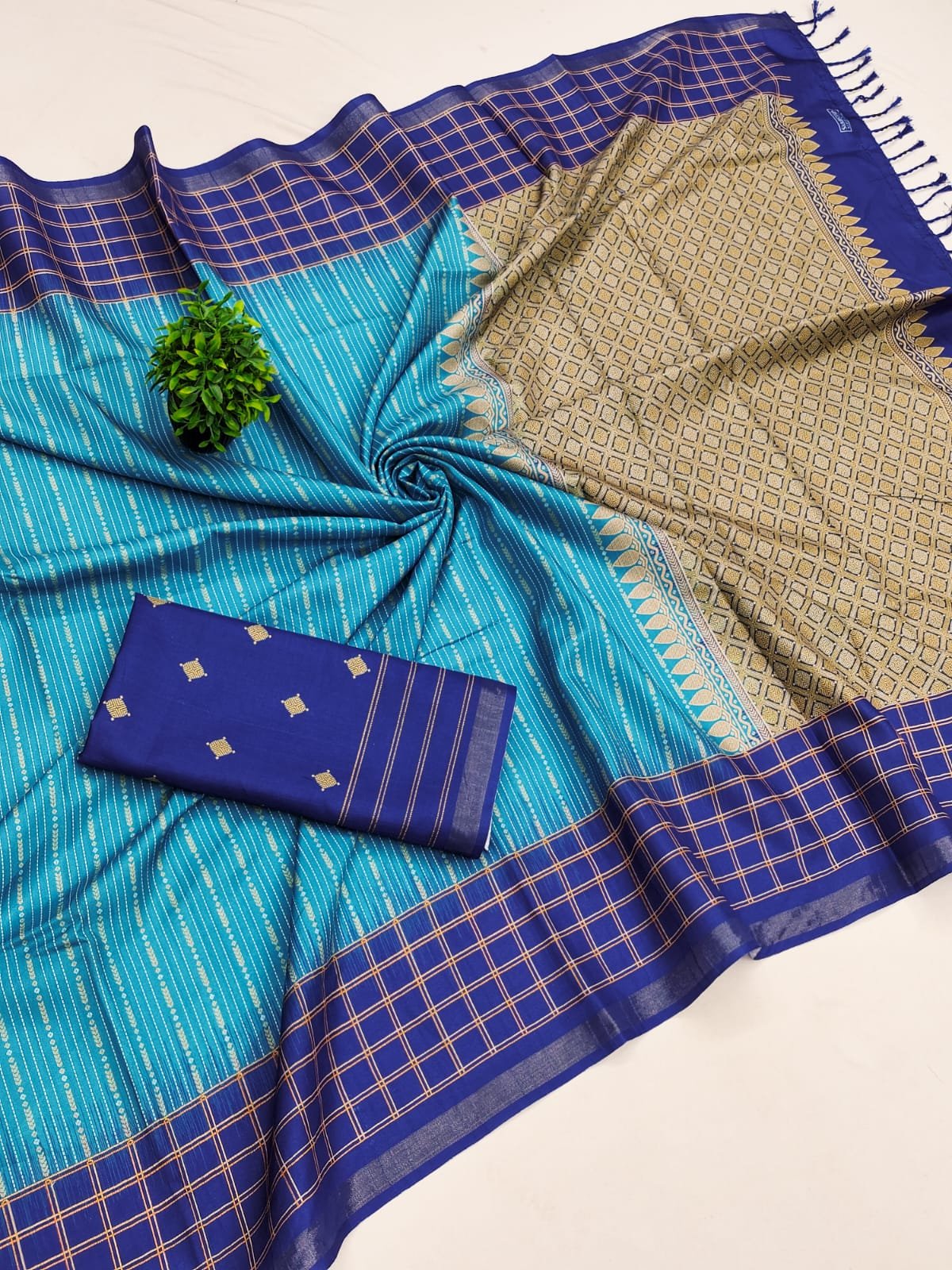 Silkworms Cotton Soft Silk Saree – Design 3 - Image 2