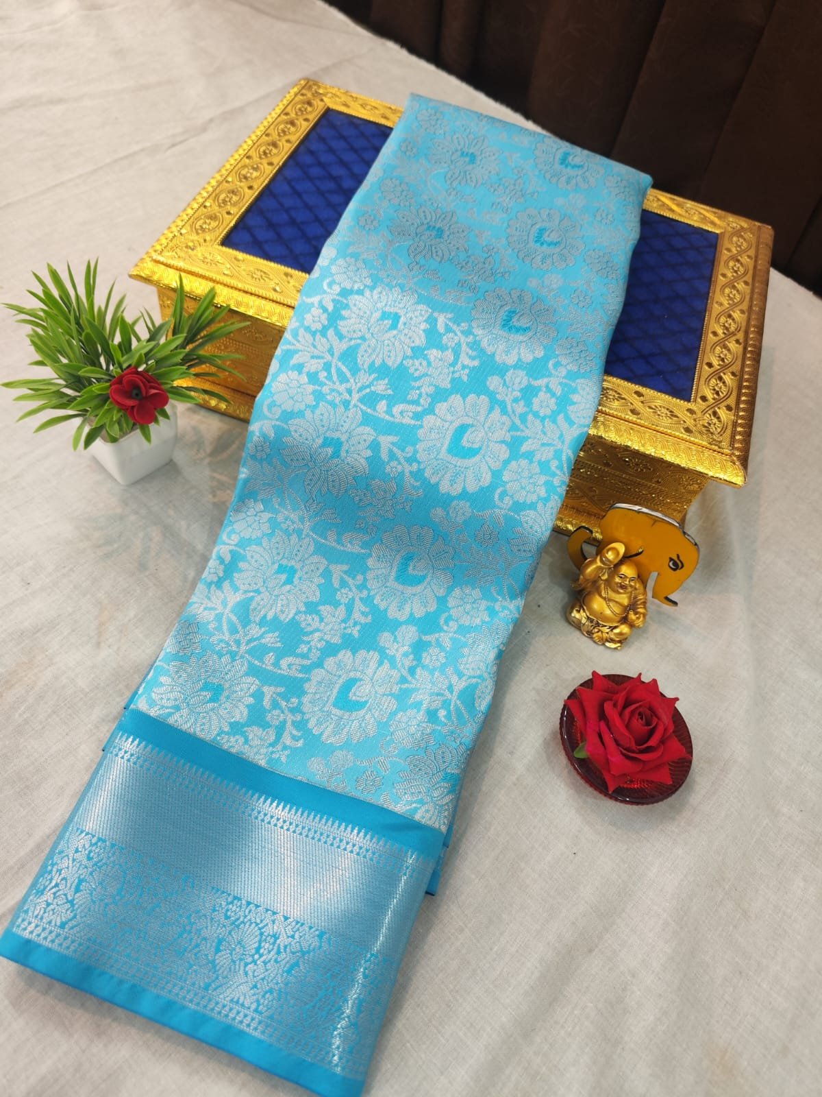 Bridal Brocade Silk Saree Design 27